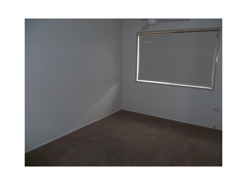 3 TAYLOR, Roma QLD 4455