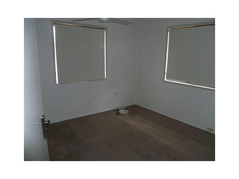 3 TAYLOR, Roma QLD 4455