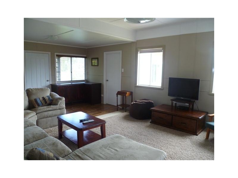 221 Wallumbilla Nth, Wallumbilla QLD 4428