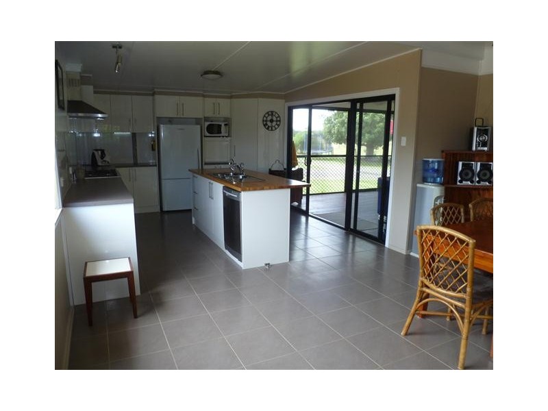 221 Wallumbilla Nth, Wallumbilla QLD 4428