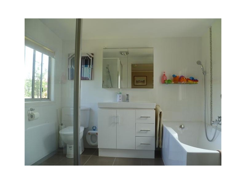 221 Wallumbilla Nth, Wallumbilla QLD 4428