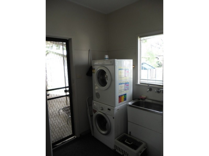 54 ELEANOR ST, Miles QLD 4415