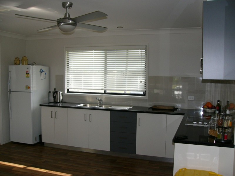 65 Bradshaw Lane, Taroom QLD 4420