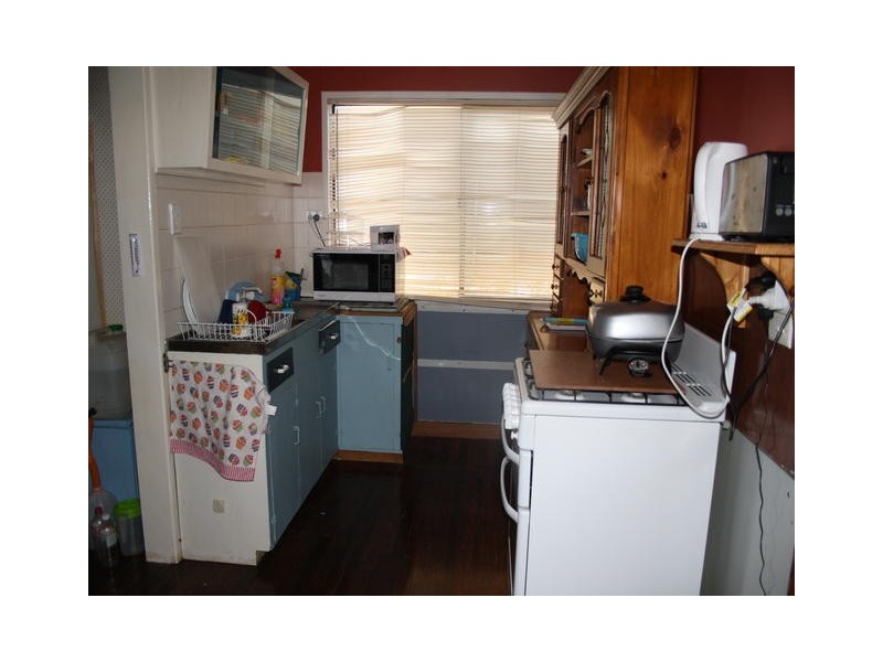 3 LEEK STREET, Blackall QLD 4472