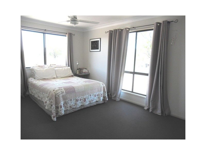 38593 LEICHHARDT HIGHWAY, Miles QLD 4415