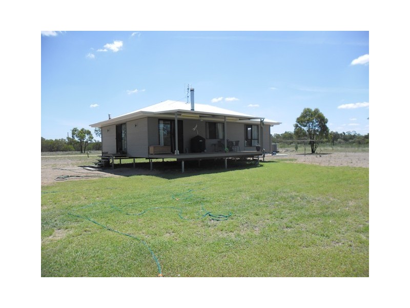 38593 LEICHHARDT HIGHWAY, Miles QLD 4415