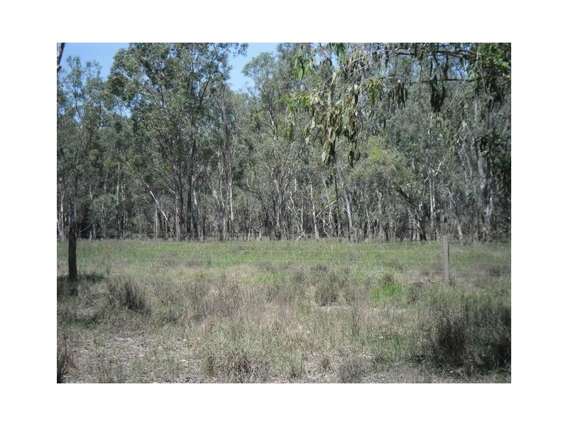 38593 LEICHHARDT HIGHWAY, Miles QLD 4415