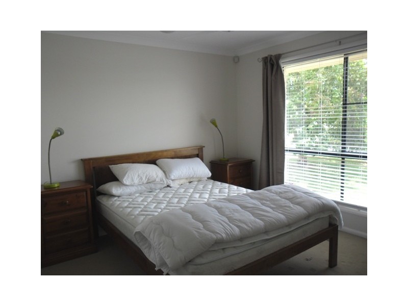 2 LAWTON PLACE, Miles QLD 4415