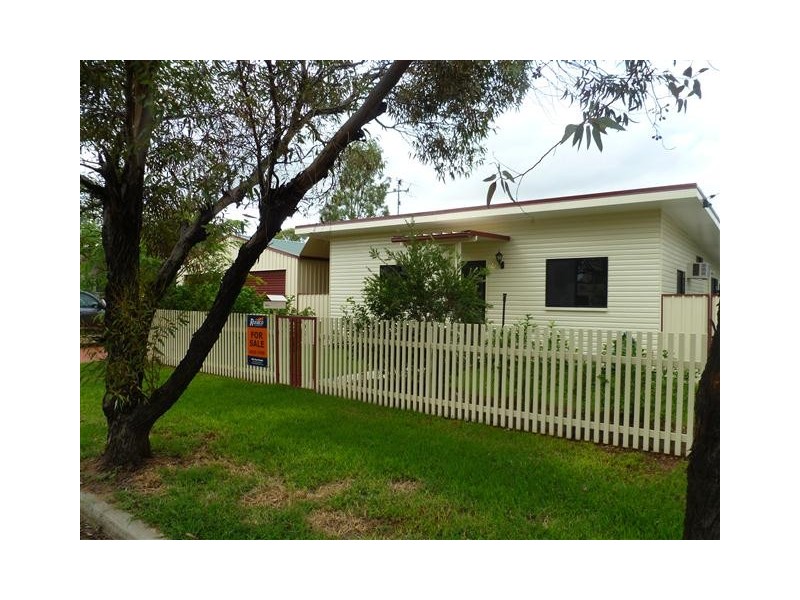 16A Bowen St, Roma QLD 4455