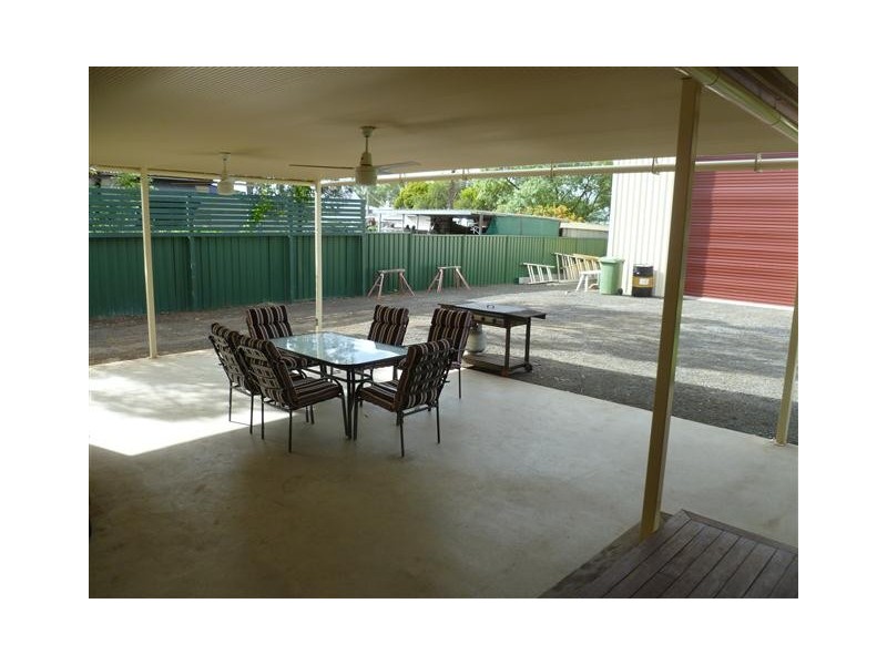 16A Bowen St, Roma QLD 4455