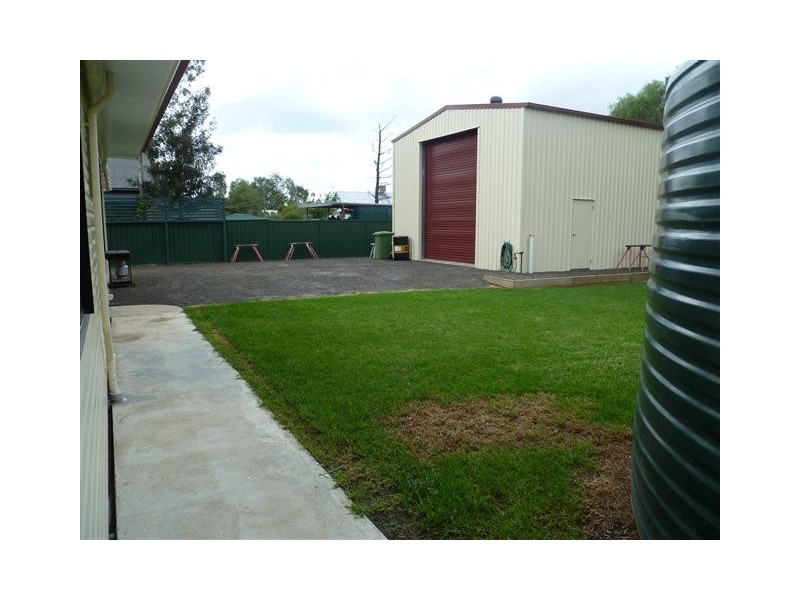 16A Bowen St, Roma QLD 4455