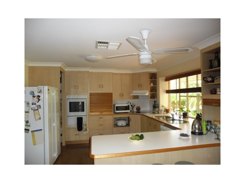 42 CONDAMINE ST, Miles QLD 4415