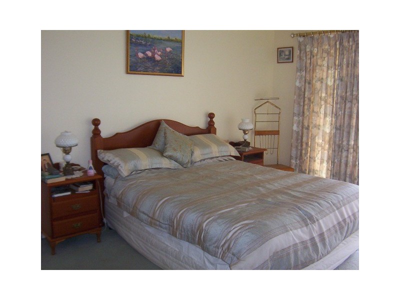 42 CONDAMINE ST, Miles QLD 4415