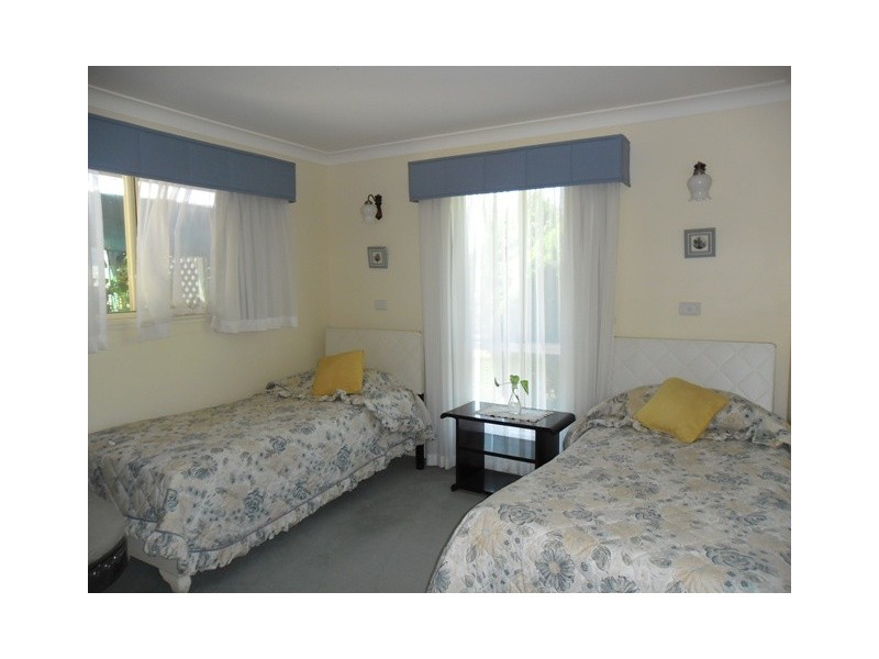 42 CONDAMINE ST, Miles QLD 4415