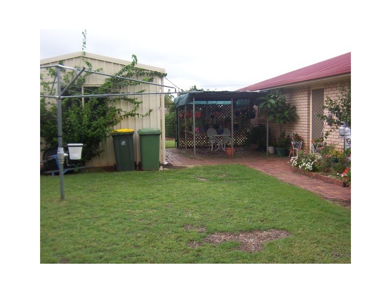 42 CONDAMINE ST, Miles QLD 4415