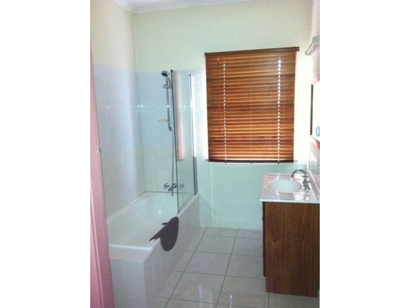 29 COLAMBA ST, Miles QLD 4415