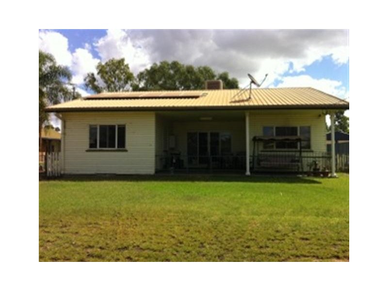 25 WRIGHT ST, Roma QLD 4455