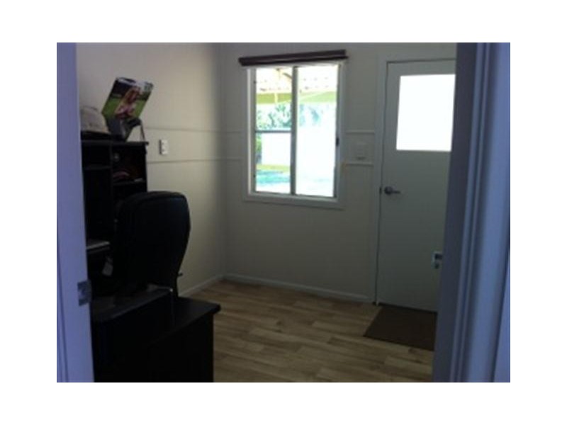 25 WRIGHT ST, Roma QLD 4455