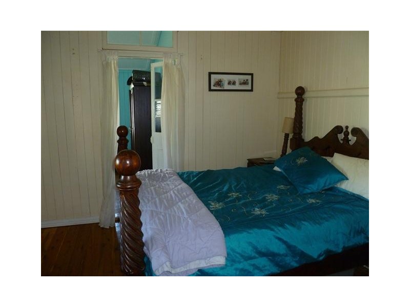 173 MCDOWALL ST, Roma QLD 4455