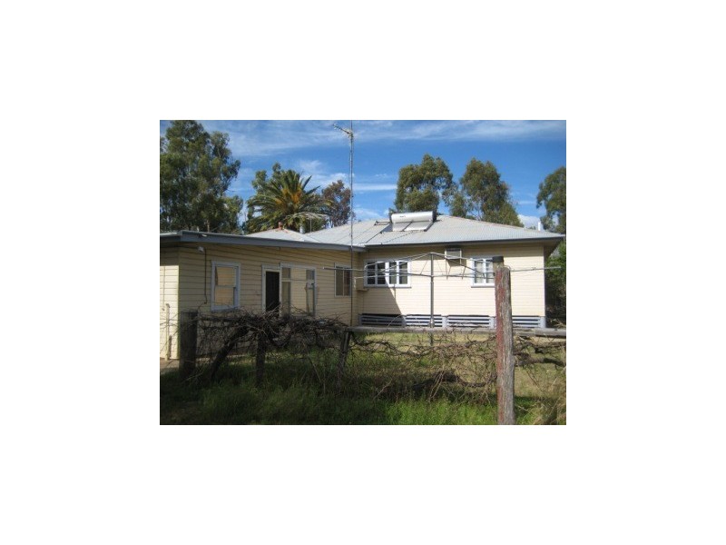 1663 Leyburn Rd, Millmerran QLD 4357