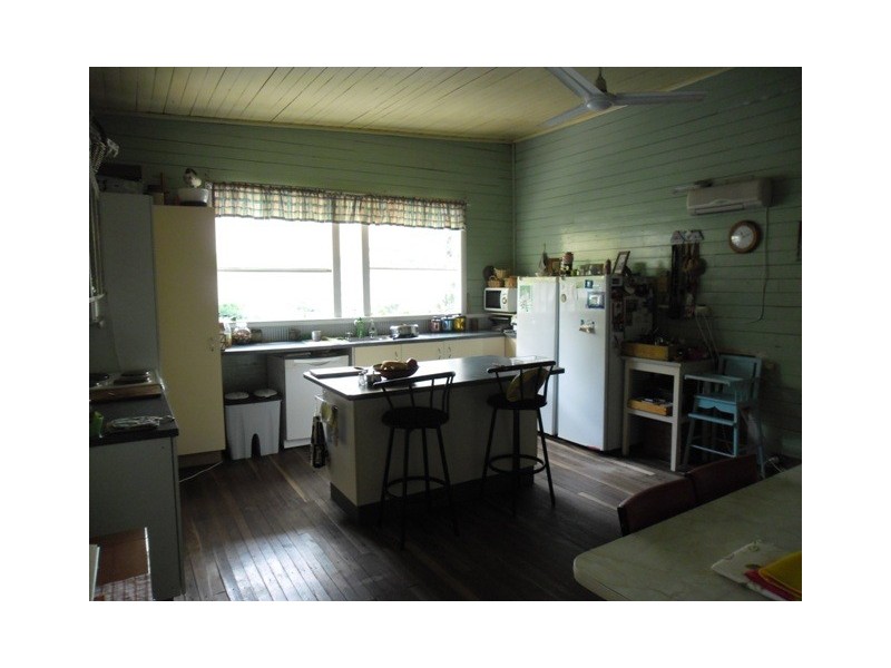 102 WILLIS ST, DRILLHAM, Drillham QLD 4424