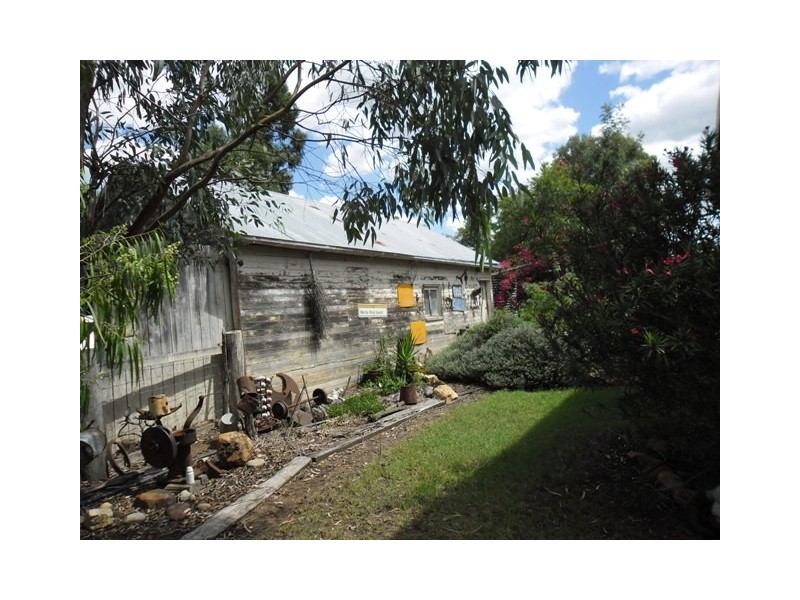 102 WILLIS ST, DRILLHAM, Drillham QLD 4424