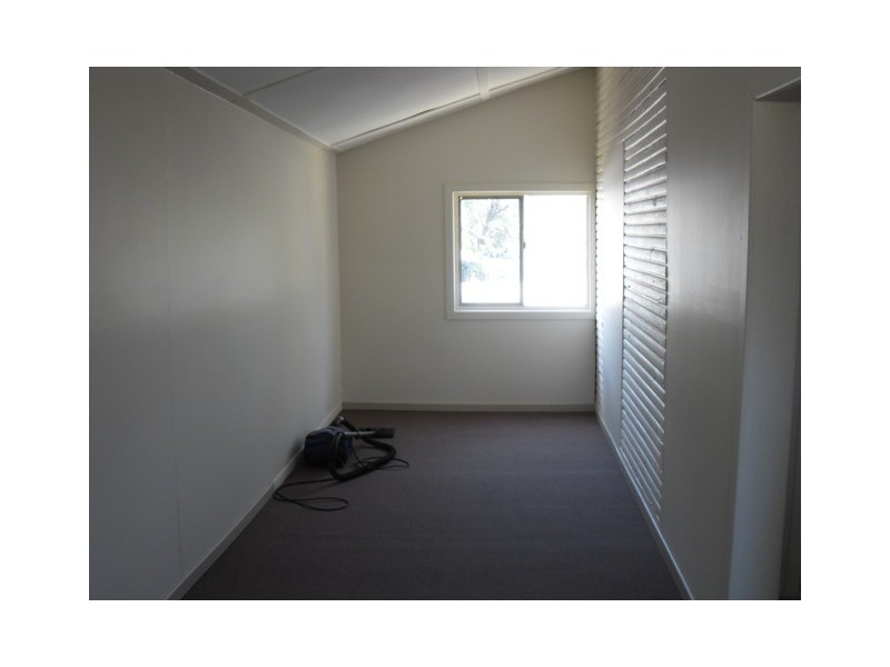 7 BURKE ST, Drillham QLD 4424