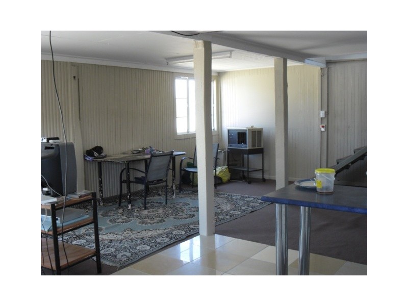 7 BURKE ST, Drillham QLD 4424