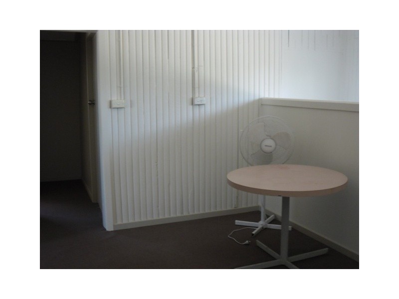 7 BURKE ST, Drillham QLD 4424