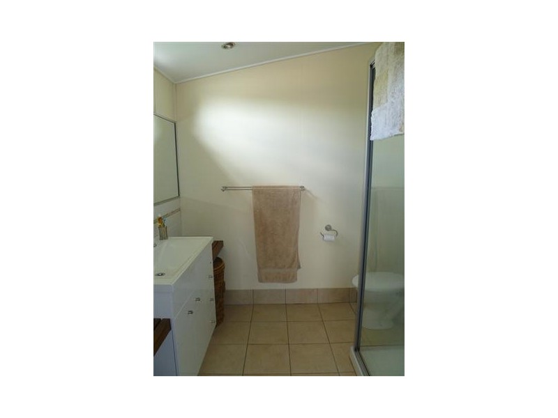 18 Queen St, Roma QLD 4455