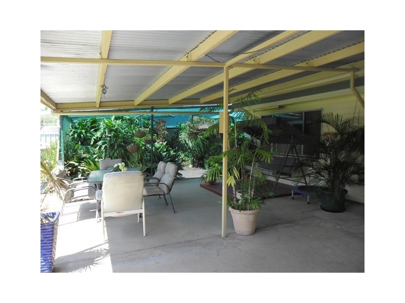 39 ELEANOR ST, Miles QLD 4415