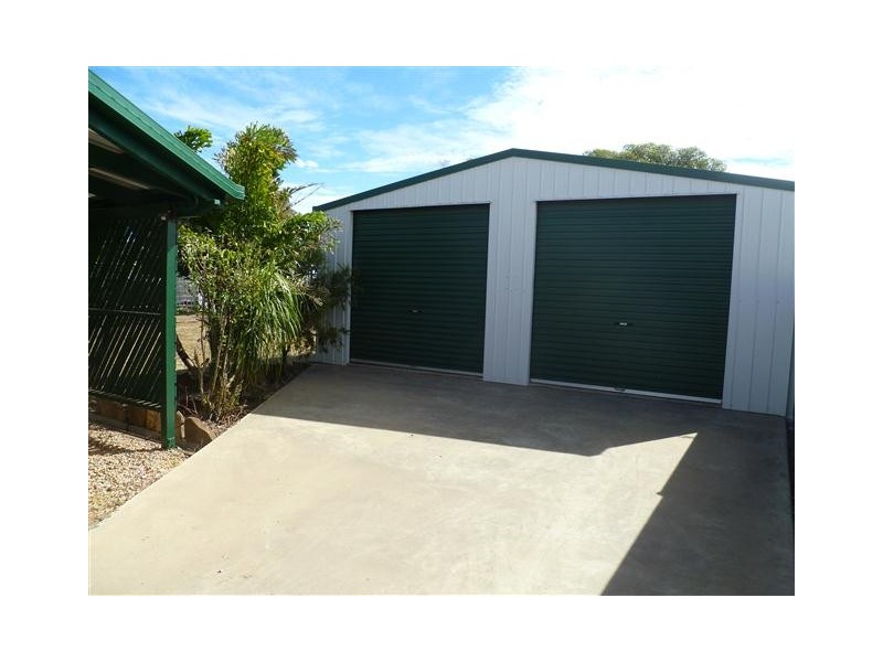 8 Alex Parade, Roma QLD 4455