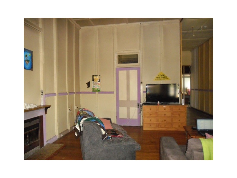 89 MARIAN ST, Miles QLD 4415