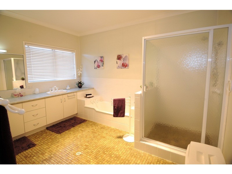 59 Geisel Street, Dalby QLD 4405