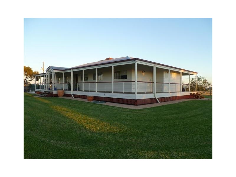287 EUTHULLA RD, Roma QLD 4455