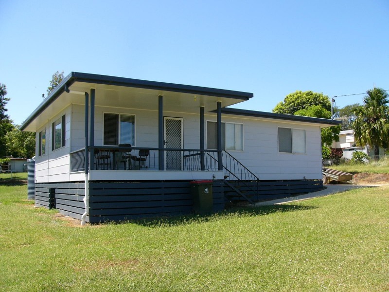 26 Miller Street, Taroom QLD 4420