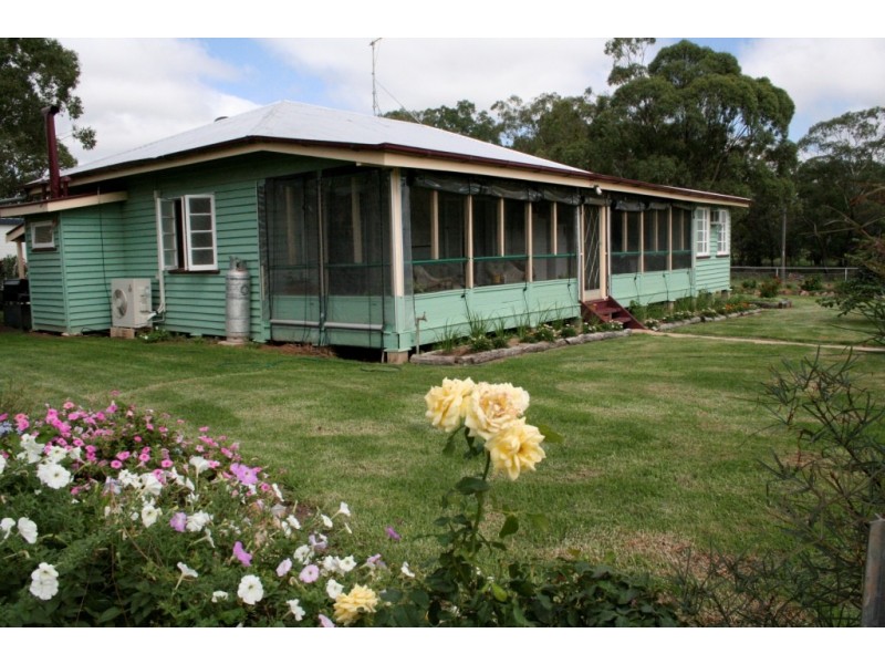 ” Dongara “, Roma QLD 4455