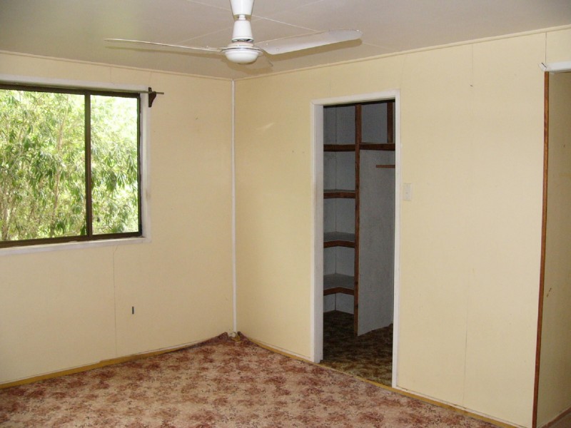 29 Martin Street, Taroom QLD 4420