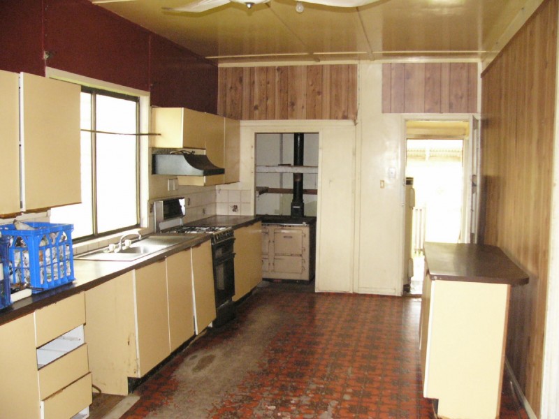 29 Martin Street, Taroom QLD 4420