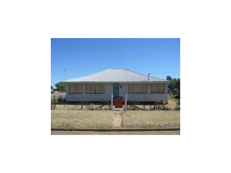 59 Crane Street, Longreach QLD 4730