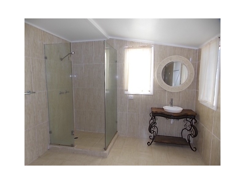 49 GARDEN STREET, Blackall QLD 4472