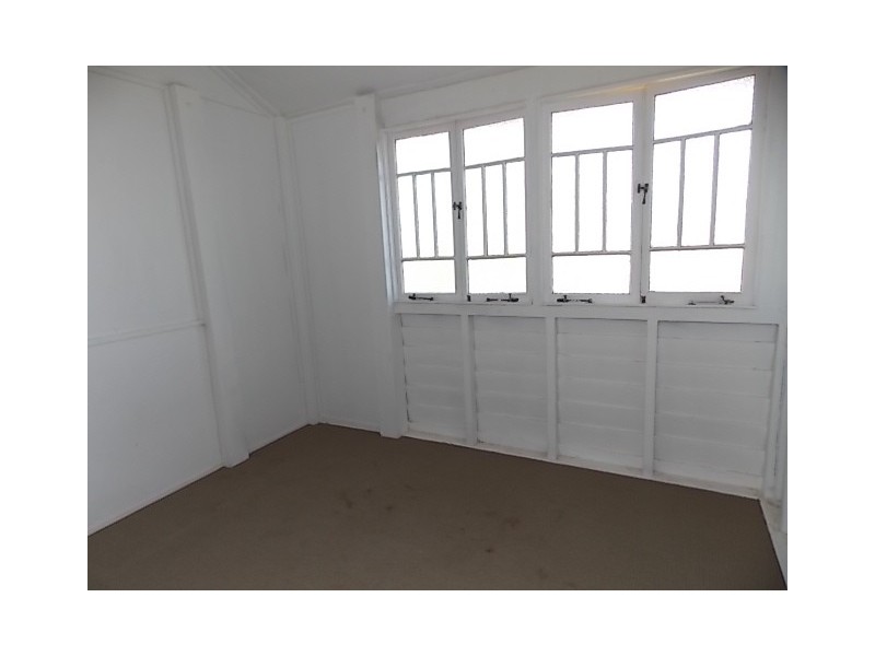 49 GARDEN STREET, Blackall QLD 4472