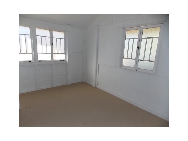 49 GARDEN STREET, Blackall QLD 4472