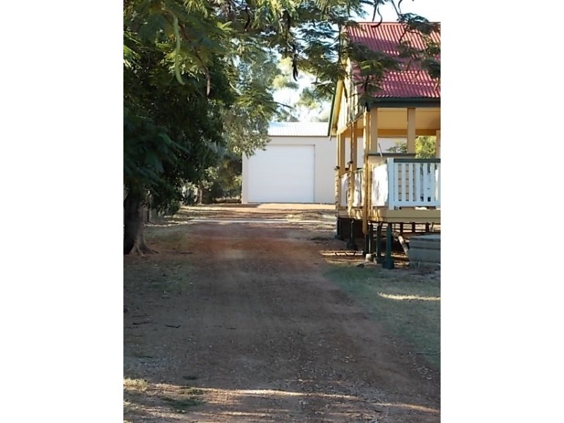 49 GARDEN STREET, Blackall QLD 4472