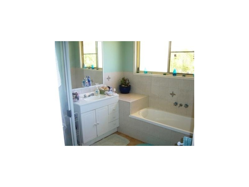 139 Falcon Street, Longreach QLD 4730