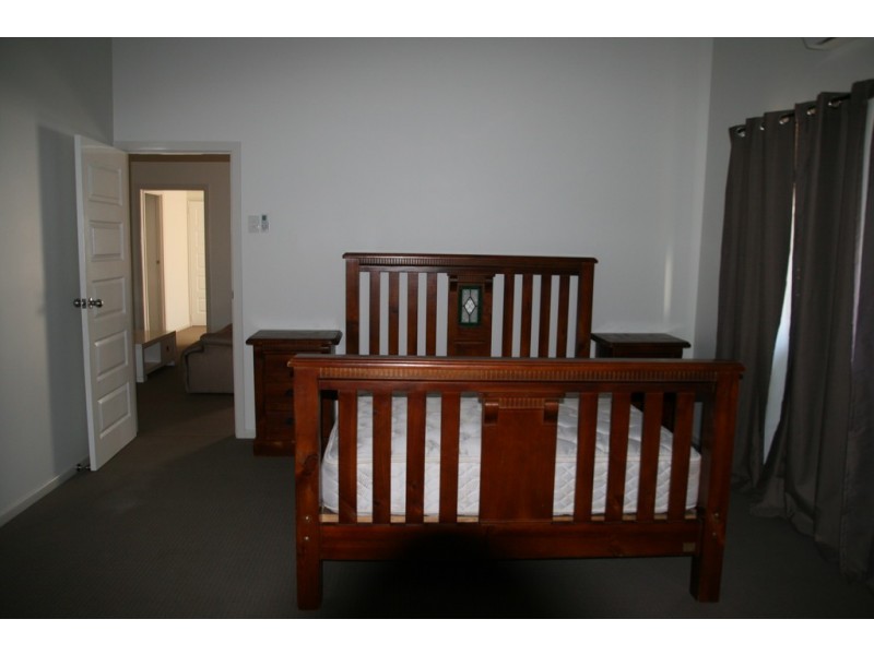 19 PINE STREET, Miles QLD 4415