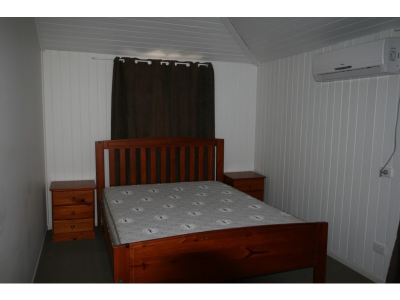 19 PINE STREET, Miles QLD 4415