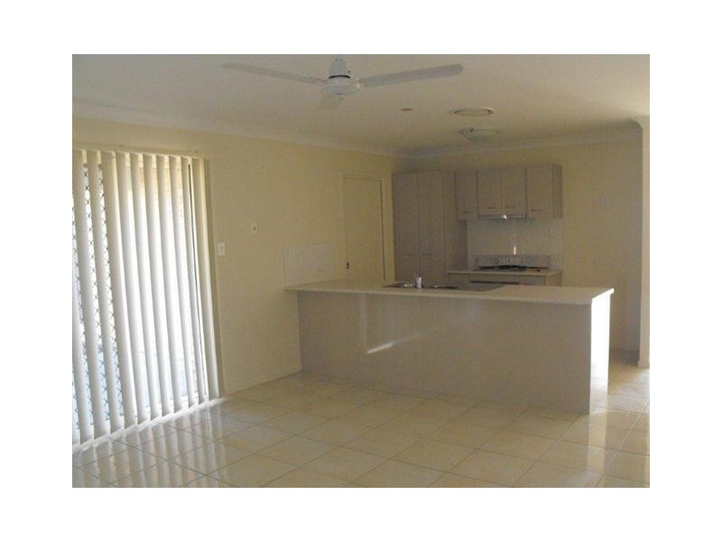 51 CURREY ST, Roma QLD 4455