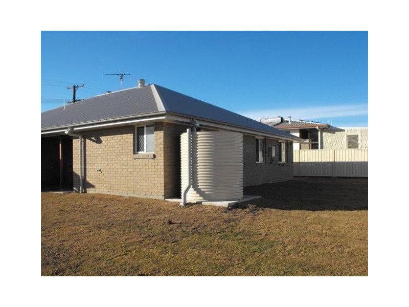 51 CURREY ST, Roma QLD 4455