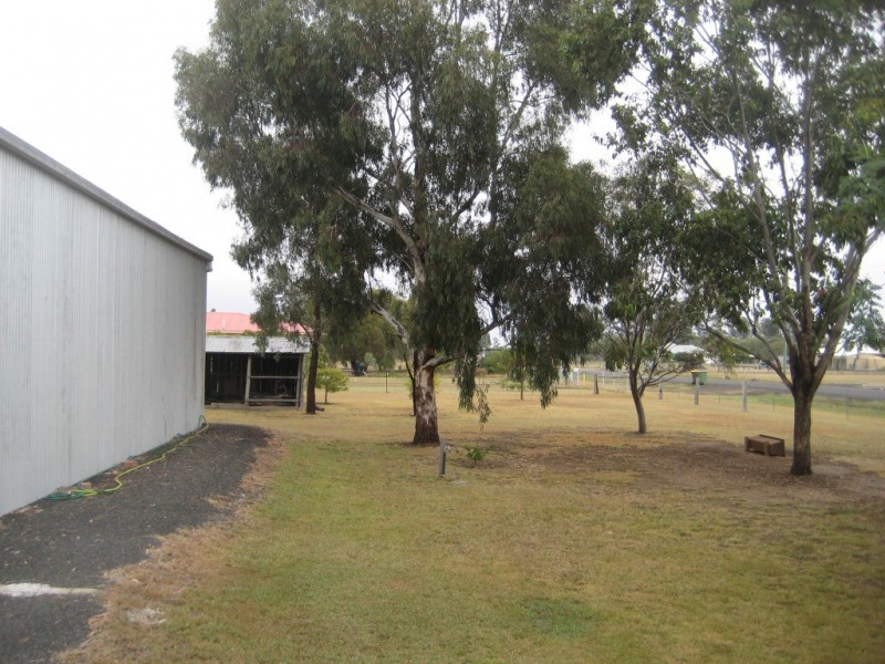 7 Sandalwood Avenue, Dalby QLD 4405